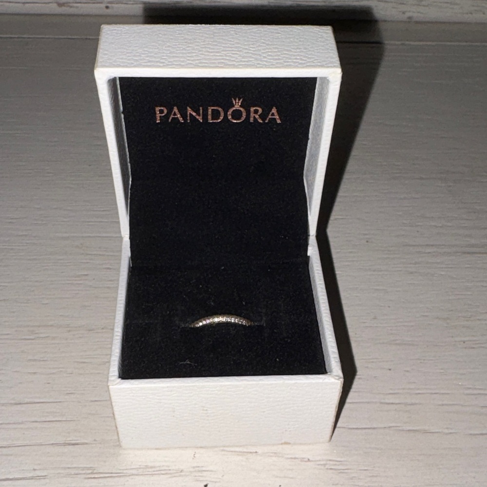 Pandora Silver Band with Sparkling Accents